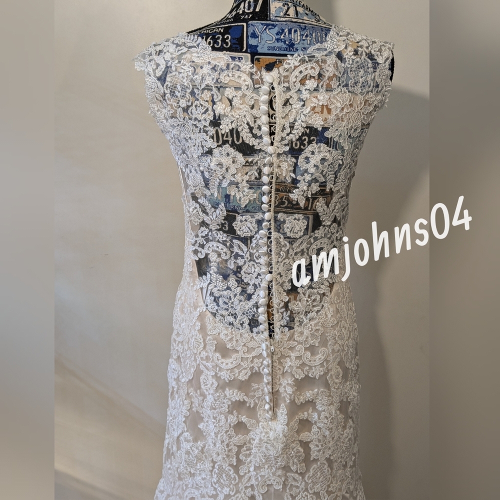 Maggie Sottero 'Melanie' Lace Bridal Gown NWT - Picture 11 of 13